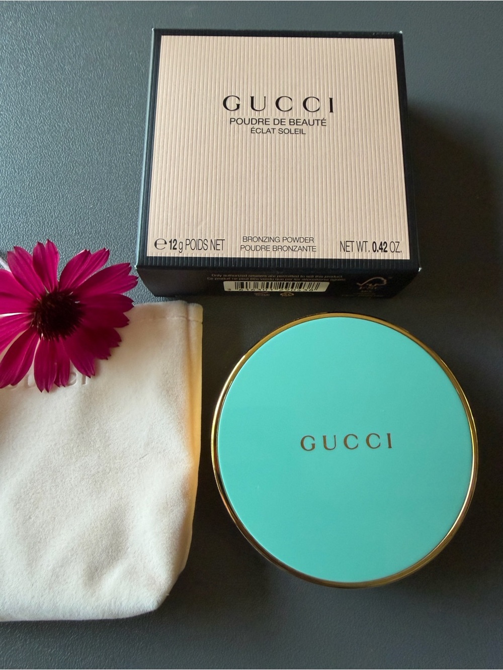 GUCCI Sun-Kissed Glow Powder Bronzer Shade 1 Fair